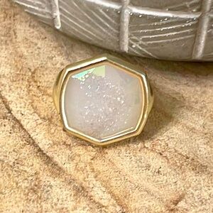 Kendra Scott large white drusy stone ring in gold adjustable size M/L EXC COND
